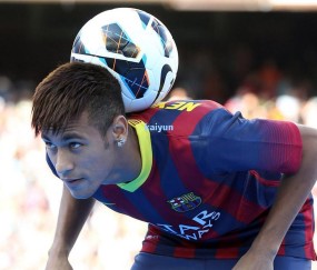 国足新星引爆德甲争夺战，五支劲旅竞逐新杨晨