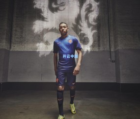 哈德森迎来里程碑之夜却难掩失落 CBA赛场惊现空砍帝传奇